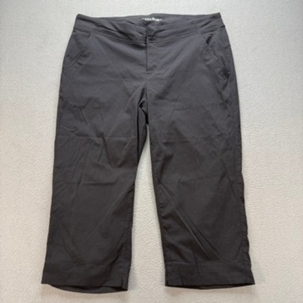 Columbia Omni-Shield Capri Pants Regular Fit 8 Black Outdoor Hiking Activewear